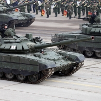 1/35 Metal Track Links: Soviet T-72 Tank Model